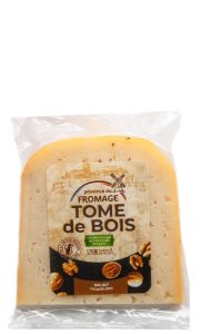 Сыр “Том де Буа” с грецким орехом” 41% 200 г