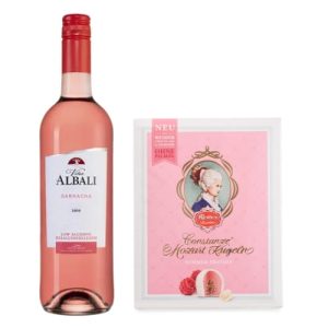 Набор вино б/алк "Винья Албали Гарнача" 0.75л и конфеты 120г