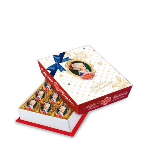 Конфеты из молочного шоколада с марципаном “Reber” 240 г