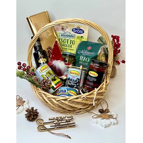 Корзина “Вкусная”